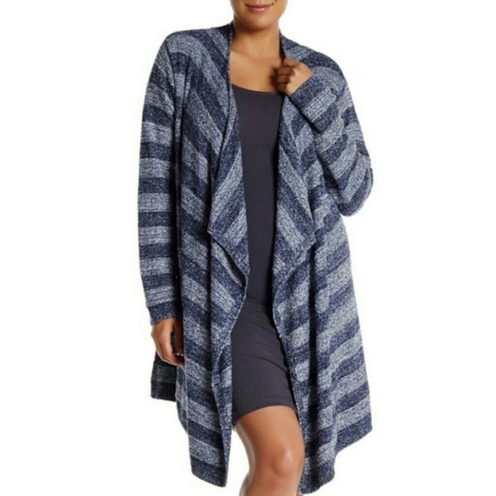 Barefoot Dreams Bamboo Chic Lite Blue Stripe Calypso Wrap Size L/XL Style 436HS